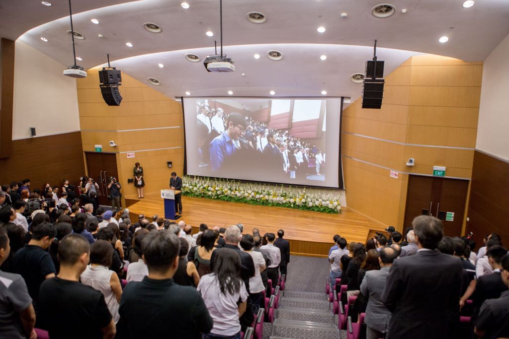 Miniature of SMU community at the Memorial Service for the late Mr Lee Kuan Yew