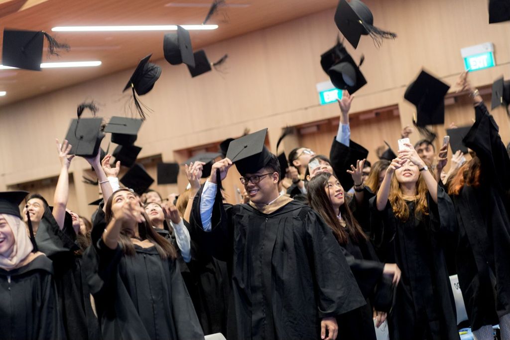 Miniature of SMU graduates at SMU Commencement 2017