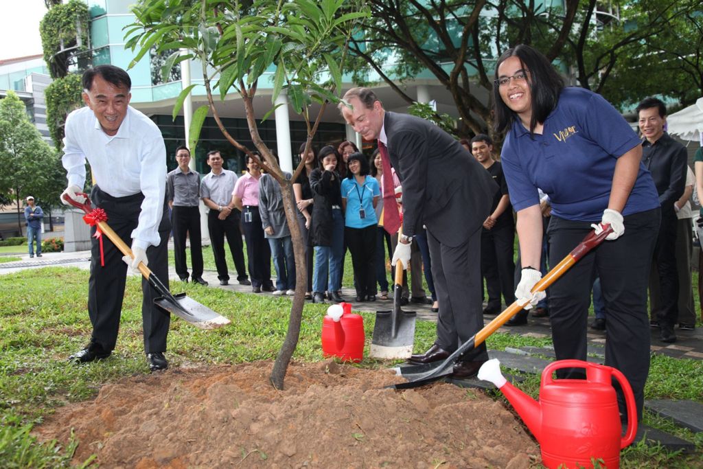 Miniature of Tree planting to mark award of Green Mark Platinum Award on 20 August 2010