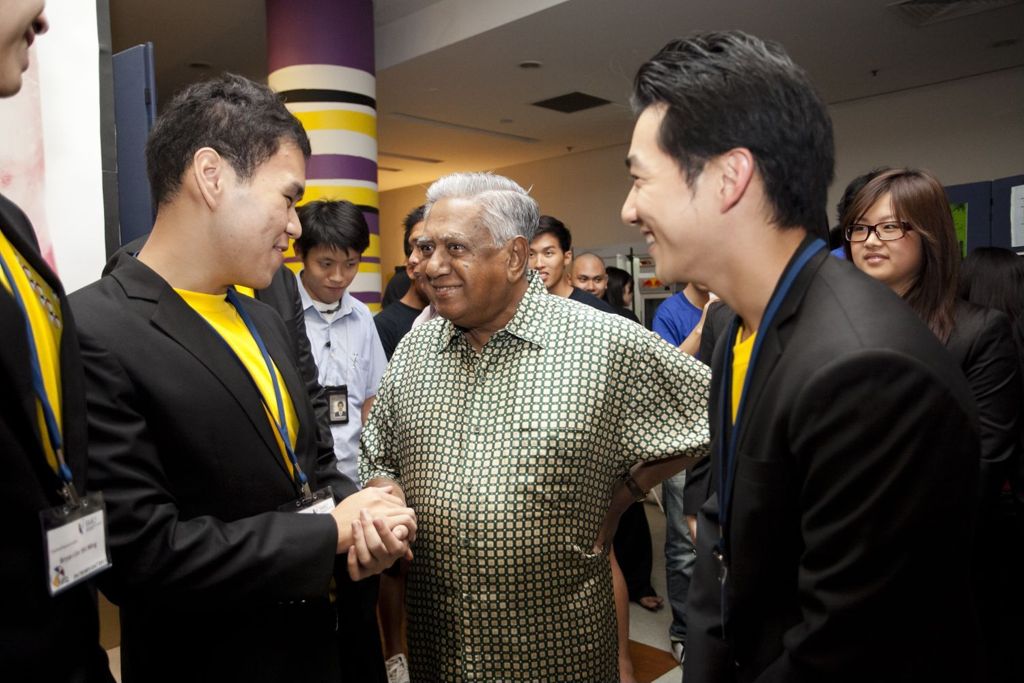 Miniature of SMU Patron's Day 2011 with SR Nathan and student ambassors