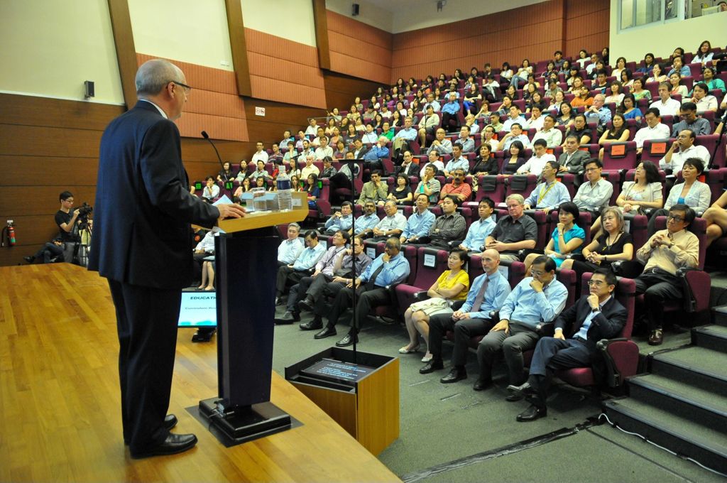 Miniature of State of the University Address by Arnoud De Meyer on 21 September 2012 with view of the audience