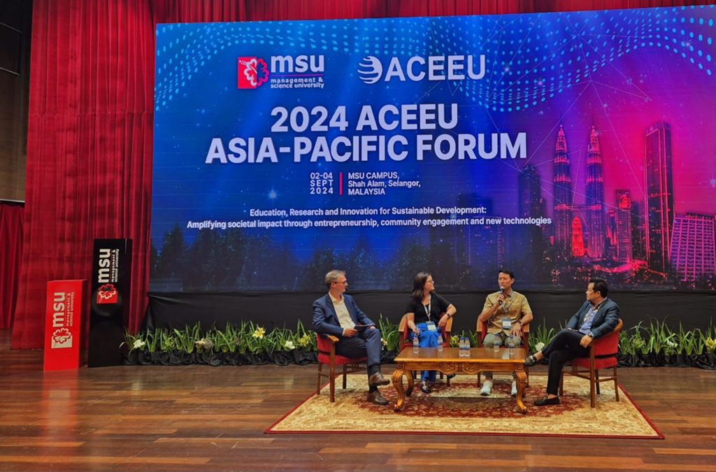 Miniature of SMU sharing insights on the SMU-X pedagogy at the 2024 ACEEU Asia-Pacific Forum