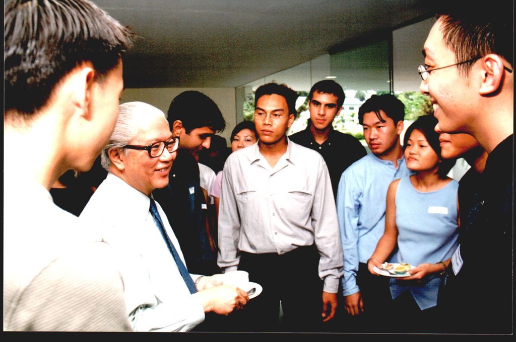 Miniature of DPM Tony Tan Visits SMU