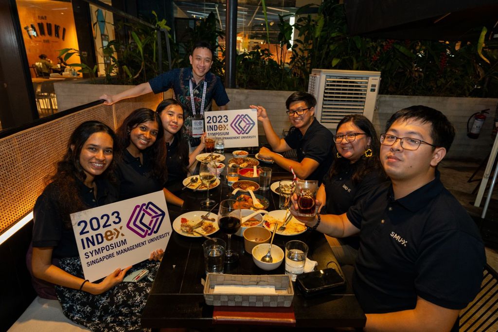 Miniature of SMU-X student associates enjoying Peranakan food at the SMU 2023 INDEX Symposium's Gala dinner