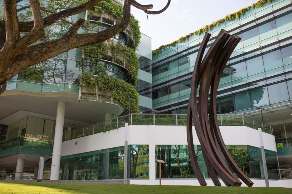 Miniature of 97.5° Arc x 8 sculpture by Bernar Venet in Campus Green